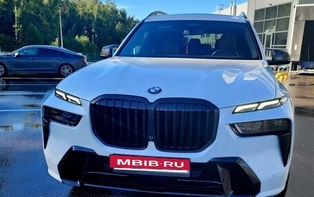 BMW X7, 2022 год, 12 680 000 рублей, 2 фотография