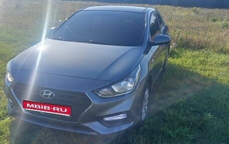 Hyundai Solaris II рестайлинг, 2017 год, 1 160 000 рублей, 3 фотография