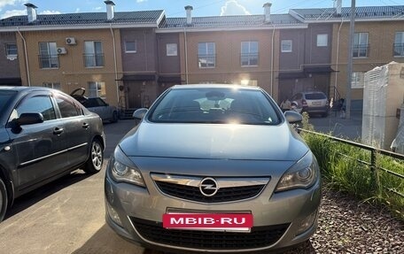 Opel Astra J, 2010 год, 865 000 рублей, 4 фотография