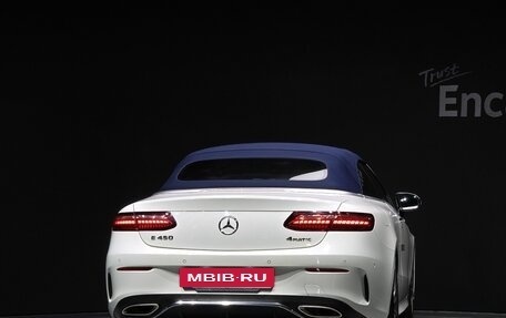 Mercedes-Benz E-Класс, 2021 год, 5 366 552 рублей, 4 фотография