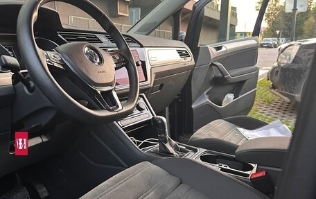 Volkswagen Touran III, 2018 год, 1 580 000 рублей, 4 фотография
