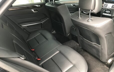 Mercedes-Benz E-Класс, 2014 год, 1 900 000 рублей, 8 фотография