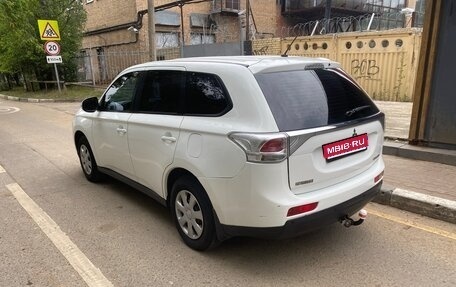 Mitsubishi Outlander III рестайлинг 3, 2012 год, 1 020 000 рублей, 1 фотография