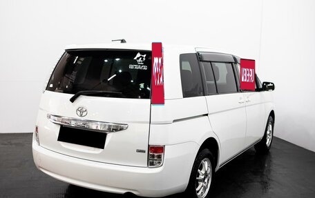 Toyota ISis I, 2012 год, 1 475 000 рублей, 4 фотография