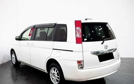 Toyota ISis I, 2012 год, 1 475 000 рублей, 6 фотография