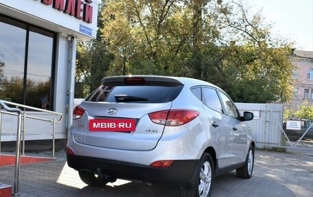 Hyundai ix35 I рестайлинг, 2010 год, 979 000 рублей, 3 фотография