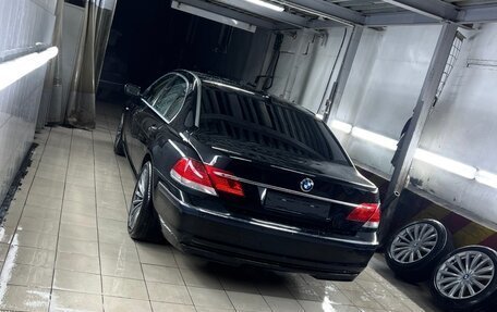 BMW 7 серия, 2005 год, 1 100 000 рублей, 3 фотография