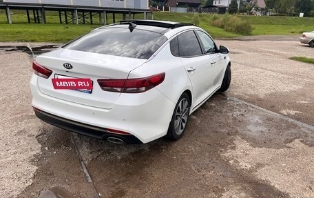 KIA K5 II, 2016 год, 1 600 000 рублей, 4 фотография
