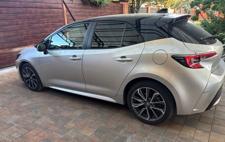 Toyota Corolla, 2019 год, 2 100 000 рублей, 2 фотография