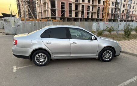 Volkswagen Jetta VI, 2008 год, 399 000 рублей, 3 фотография
