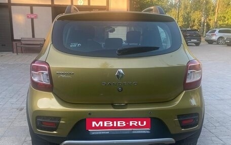 Renault Sandero II рестайлинг, 2015 год, 650 000 рублей, 3 фотография