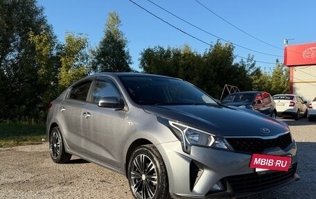 KIA Rio IV, 2020 год, 1 700 000 рублей, 2 фотография