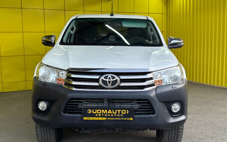 Toyota Hilux VIII, 2019 год, 2 849 000 рублей, 2 фотография