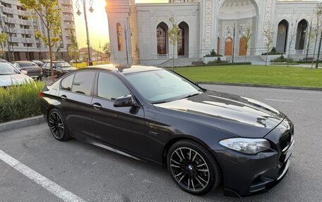 BMW 5 серия, 2011 год, 1 680 000 рублей, 2 фотография