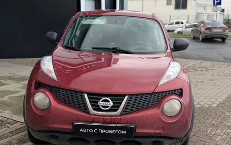 Nissan Juke II, 2014 год, 990 000 рублей, 1 фотография