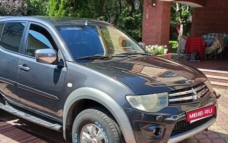 Mitsubishi L200 IV рестайлинг, 2012 год, 1 500 000 рублей, 2 фотография