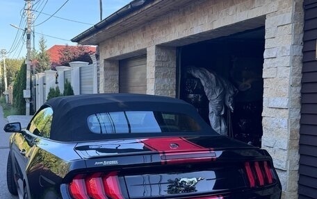 Ford Mustang VI рестайлинг, 2018 год, 3 999 999 рублей, 3 фотография