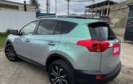 Toyota RAV4, 2014 год, 2 350 000 рублей, 2 фотография