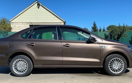Volkswagen Polo VI (EU Market), 2015 год, 1 280 000 рублей, 3 фотография