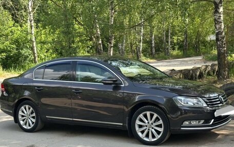 Volkswagen Passat B7, 2011 год, 1 399 000 рублей, 2 фотография