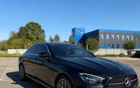 Mercedes-Benz E-Класс, 2021 год, 4 900 000 рублей, 3 фотография