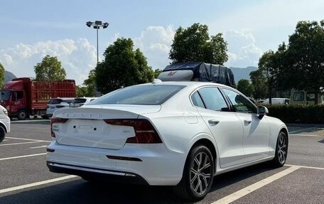 Volvo S60 III, 2025 год, 3 423 000 рублей, 4 фотография