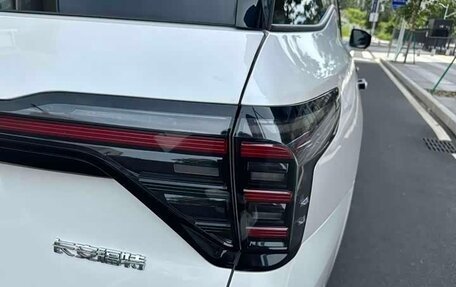 Ford Edge II рестайлинг, 2022 год, 2 300 000 рублей, 5 фотография
