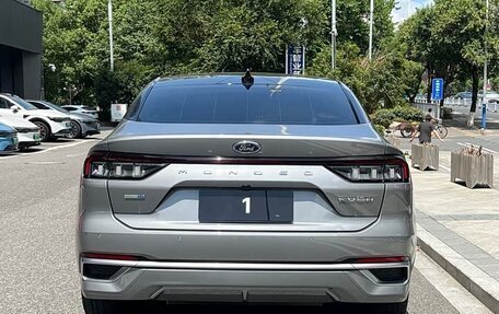 Ford Mondeo, 2022 год, 2 550 000 рублей, 5 фотография
