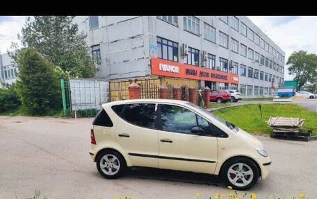 Mercedes-Benz A-Класс, 2000 год, 330 000 рублей, 2 фотография