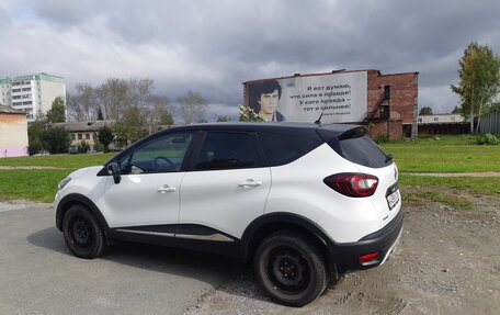 Renault Kaptur I рестайлинг, 2017 год, 1 850 000 рублей, 1 фотография