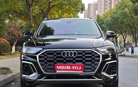 Audi Q5, 2022 год, 3 800 000 рублей, 2 фотография