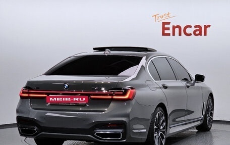BMW 7 серия, 2021 год, 6 000 000 рублей, 4 фотография