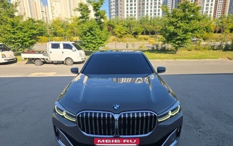 BMW 7 серия, 2021 год, 4 700 000 рублей, 2 фотография