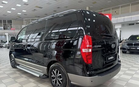 Hyundai H-1 II рестайлинг, 2014 год, 2 469 000 рублей, 7 фотография