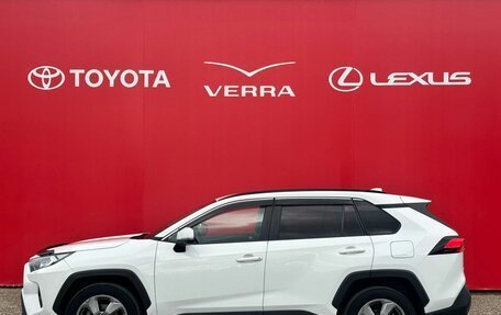 Toyota RAV4, 2020 год, 2 750 000 рублей, 2 фотография