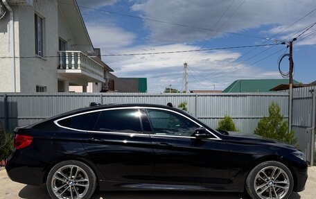 BMW 3 серия, 2017 год, 2 200 000 рублей, 3 фотография