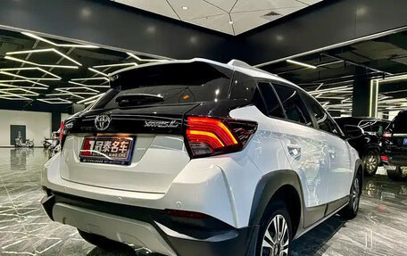 Toyota Yaris XP150 рестайлинг, 2020 год, 1 200 000 рублей, 3 фотография