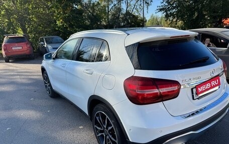 Mercedes-Benz GLA, 2018 год, 3 100 000 рублей, 3 фотография