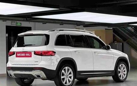 Mercedes-Benz GLB, 2020 год, 1 980 000 рублей, 5 фотография
