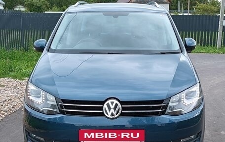 Volkswagen Sharan II, 2016 год, 1 700 000 рублей, 5 фотография