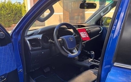 Toyota Hilux VIII, 2016 год, 4 200 000 рублей, 3 фотография