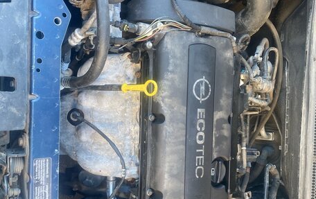 Opel Astra J, 2011 год, 600 000 рублей, 2 фотография