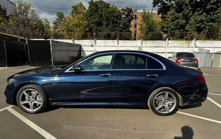 Mercedes-Benz E-Класс, 2019 год, 3 100 000 рублей, 3 фотография
