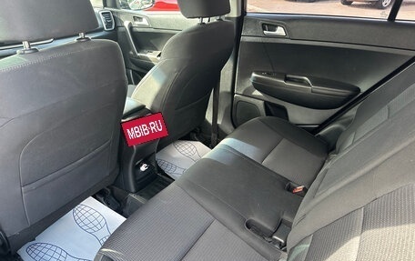 KIA Sportage IV рестайлинг, 2019 год, 2 320 000 рублей, 10 фотография