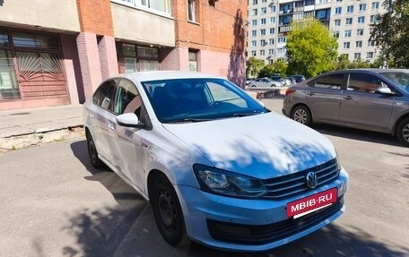 Volkswagen Polo VI (EU Market), 2018 год, 385 000 рублей, 2 фотография