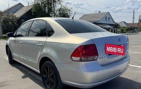 Volkswagen Polo VI (EU Market), 2011 год, 830 000 рублей, 10 фотография