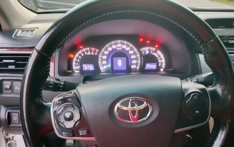 Toyota Camry, 2014 год, 1 750 000 рублей, 2 фотография