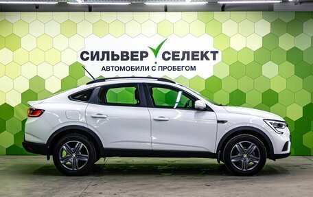 Renault Arkana I, 2021 год, 1 900 000 рублей, 8 фотография