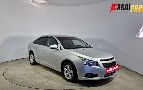 Chevrolet Cruze II, 2012 год, 749 000 рублей, 3 фотография