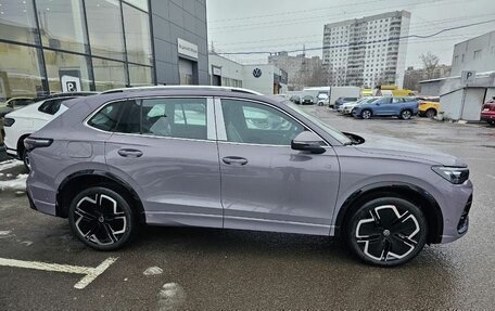 Volkswagen Tiguan, 2025 год, 5 000 000 рублей, 10 фотография